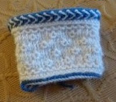 Donna's Twined Wristwarmer 2020